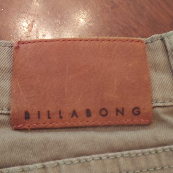 Billabong distressed shorts 25 - Picture 5 of 7